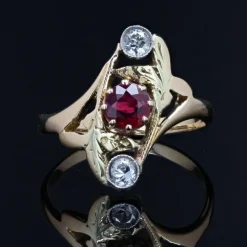 Pamono 18 Karat Art Nouveau Ruby Diamonds Yellow Gold Ring, 1890s><noscript><img width=
