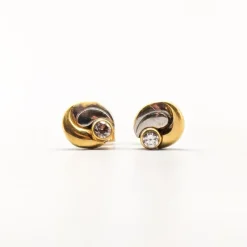 Sale Pamono 18 Karat Gold Earrings with White Stones, Set of 2