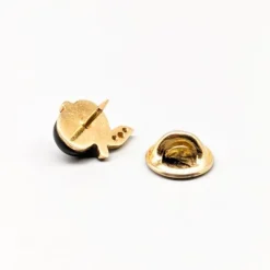 Clearance Pamono 18 Karat Gold Pin with Diamonds