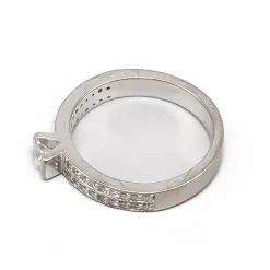 Outlet Pamono 18 Karat Gold Ring with Diamonds