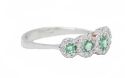 Clearance Pamono 18 Karat White Gold Ring with Emeralds and Diamonds