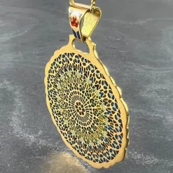 Pamono 18 Karat Yellow Gold and Enamel Notre Dame Paris Rose Window Plique a Jour Pendant Medal, 1980s><noscript><img width=