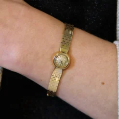 Outlet Pamono 18 Karat Yellow Gold Omega Ladys Watch, France, 1960s