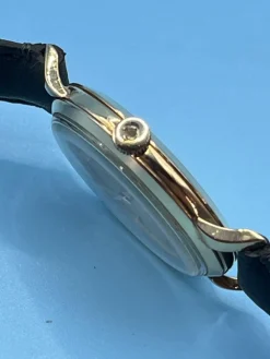 Pamono 18 Kt Gold Omega Hand-Wound Watch, 1960s><noscript><img width=