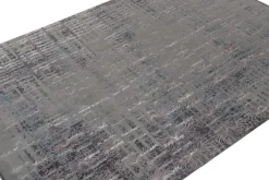 Hot Pamono Abstract Rug with Subdued Pink Floral Patterns from R&K Principal Jahanshah Nazmiyal