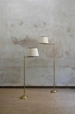 Pamono Adjustable Brass Floor Lamps with Fabric Lampshade, 1970s, Set of 2> Floor Lamps