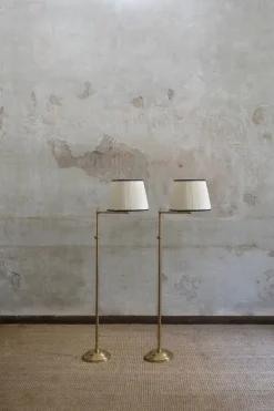 Pamono Adjustable Brass Floor Lamps with Fabric Lampshade, 1970s, Set of 2> Floor Lamps