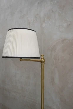 Pamono Adjustable Brass Floor Lamps with Fabric Lampshade, 1970s, Set of 2><noscript><img width=
