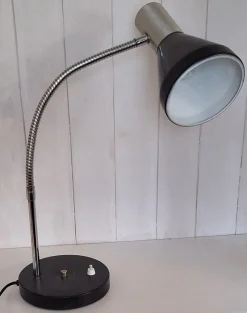 Pamono Adjustable Desk Lamp with Chrome-Plated and Black Painted Metal Frame, 1980s><noscript><img width=