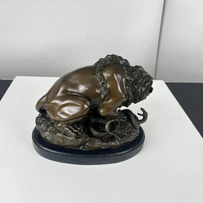 Pamono After A. Barye, Lion with Snake, 20th Century, Bronze> Sculpture
