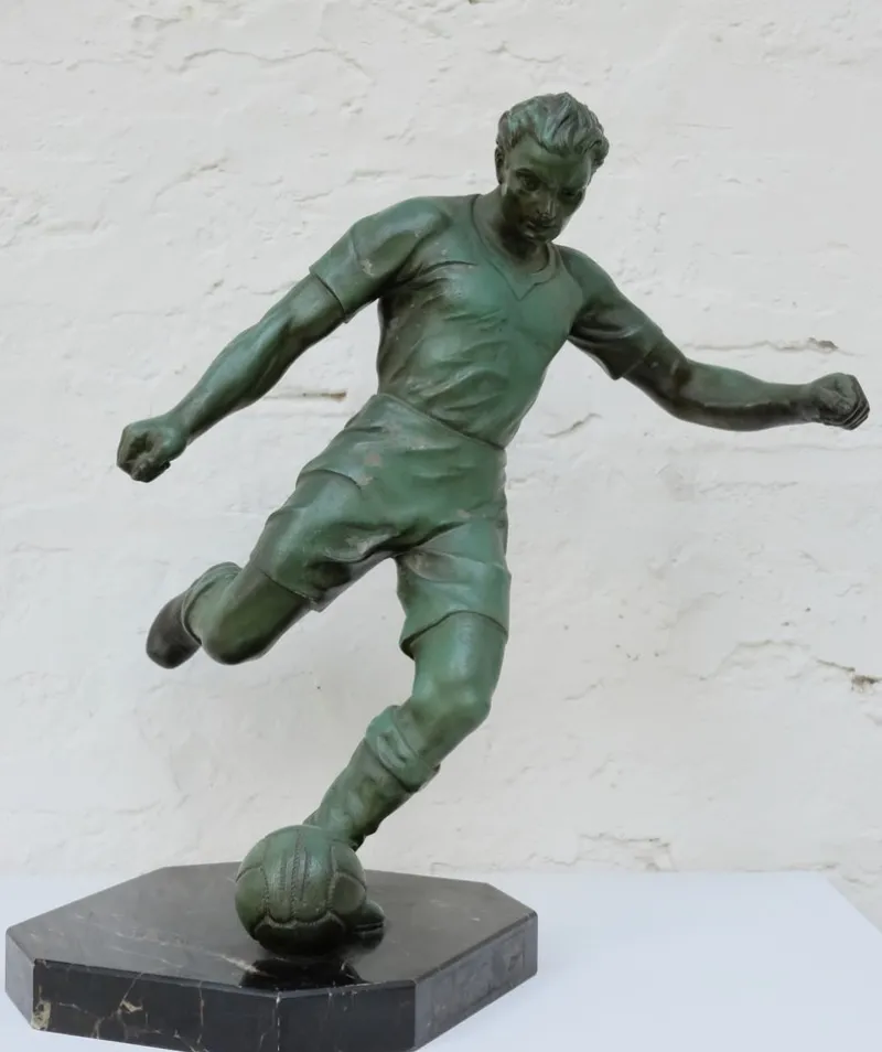 Pamono After Raymond Tschudin, Footballer, 1930s, Metal