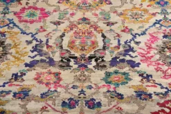 Best Pamono Agra Floral Rug from R&K Principal Jahanshah Nazmiyal