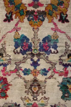 Best Pamono Agra Floral Rug from R&K Principal Jahanshah Nazmiyal