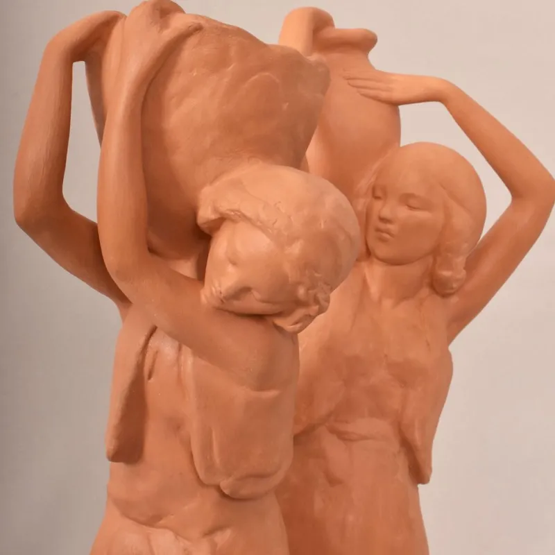 Clearance Pamono Amedeo Gennarelli, Art Deco Sculpture of Two Young Women with Amphora, 20th Century, Terracotta
