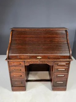Pamono American Oak Roll-Top Desk, Czechoslovakia, 1930s><noscript><img width=