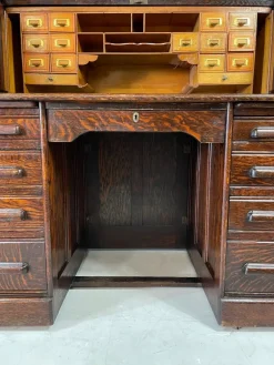 Pamono American Oak Roll-Top Desk, Czechoslovakia, 1930s><noscript><img width=