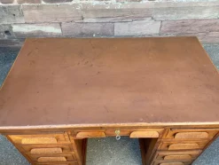 Pamono American Office Desk in Oak, 1950s><noscript><img width=