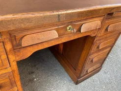 Pamono American Office Desk in Oak, 1950s><noscript><img width=