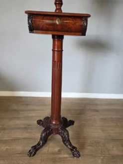 Pamono American Victorian Gentleman's Shaving Vanity Mirror with Stand in Mahogany, 1909> Dressing Tables