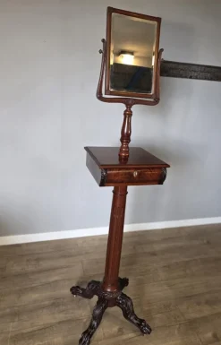 Pamono American Victorian Gentleman's Shaving Vanity Mirror with Stand in Mahogany, 1909><noscript><img width=