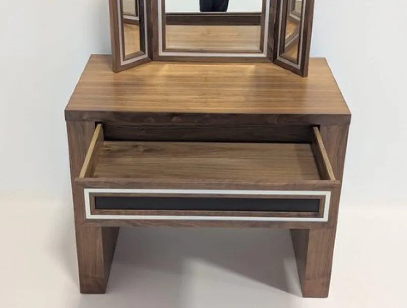 Sale Pamono American Walnut Dressing Table from Cine Italia