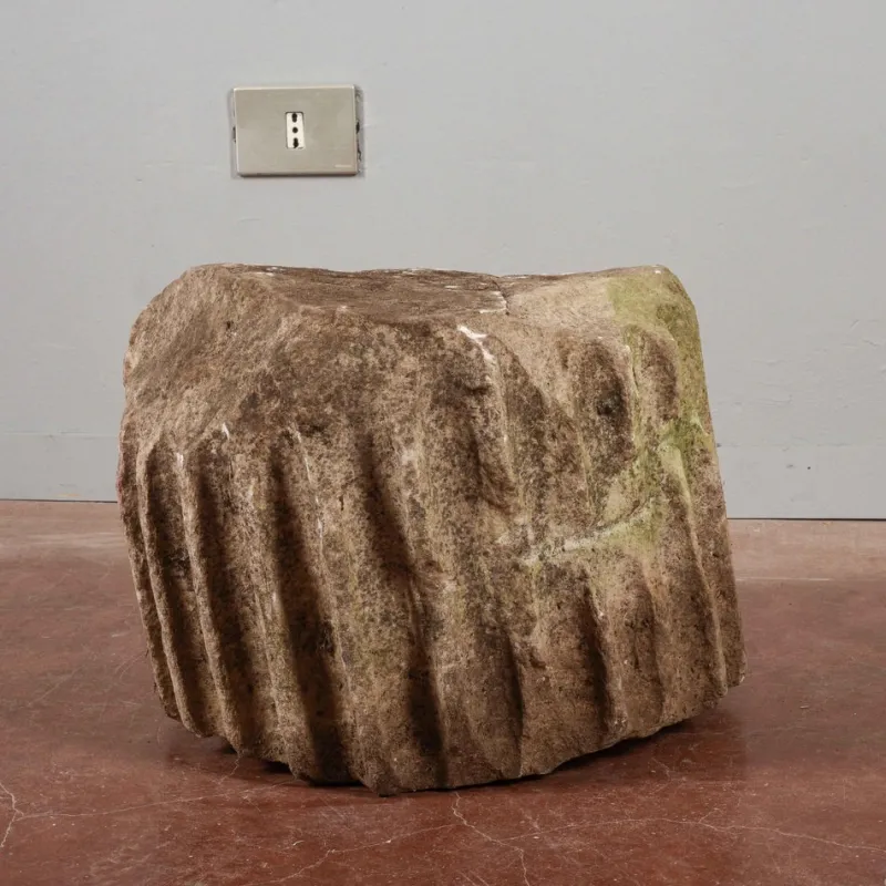 Pamono Ancient Grooved Stone Column Fragment