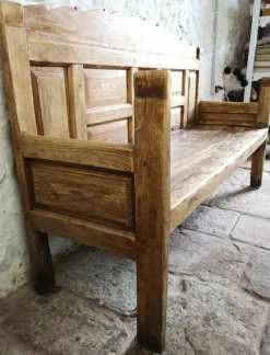 Hot Pamono Anitque Spanish Chestnut Settle Bench, 1880
