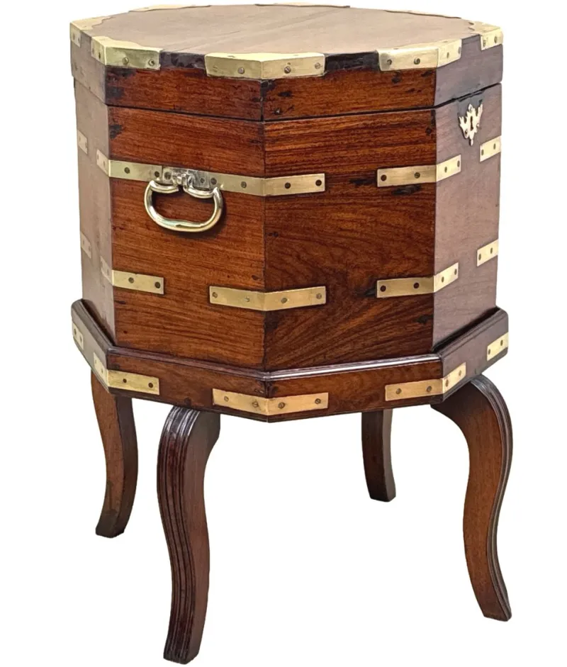 Outlet Pamono Antique Anglo Indian Georgian Padouk Cellarette, 1790