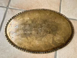Pamono Antique Art Nouveau Handcrafted Brass Tray from Metallwarenfabrik Union Quedlinburg Muq, Germany 1920s><noscript><img width=