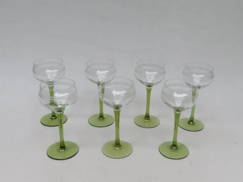 Pamono Antique Art Nouveau Wine Glasses, Set of 7> Glassware