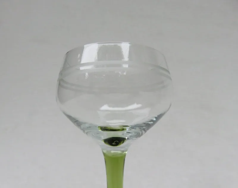 Pamono Antique Art Nouveau Wine Glasses, Set of 7> Glassware