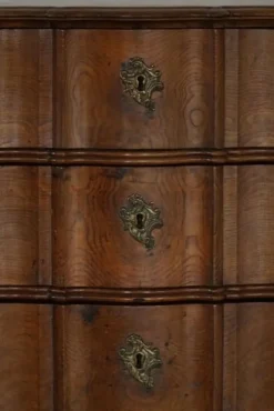 Pamono Antique Baroque Oak Chest of Drawers with Cabriole Legs, Late 18th Century><noscript><img width=