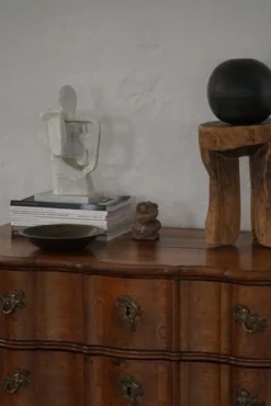 Pamono Antique Baroque Oak Chest of Drawers with Cabriole Legs, Late 18th Century><noscript><img width=