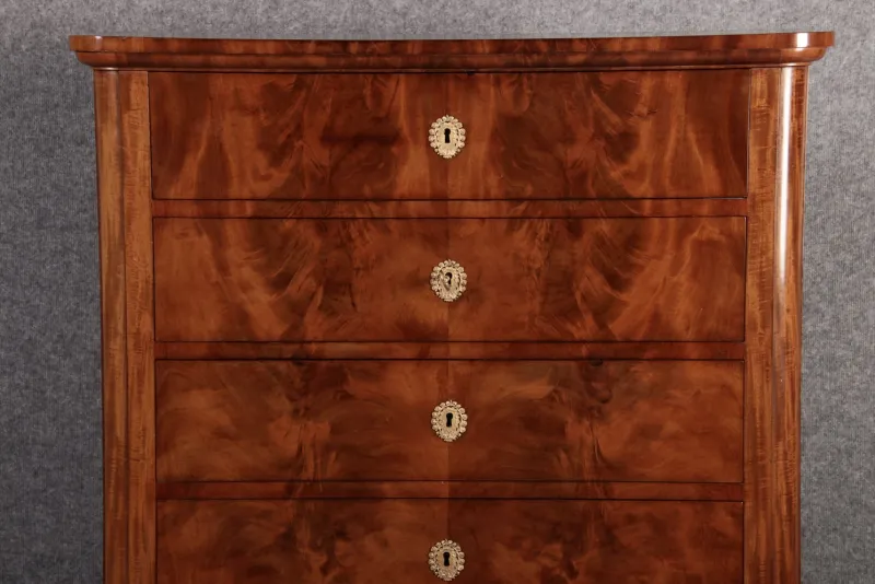 Pamono Antique Biedermeier Chest of Drawers in Mahogany, 1830> Dressers, Commodes & Chests