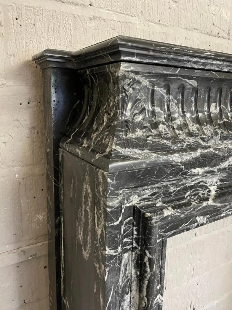 Discount Pamono Antique Bolection of Versailles Marble Fireplace Mantel, 1820
