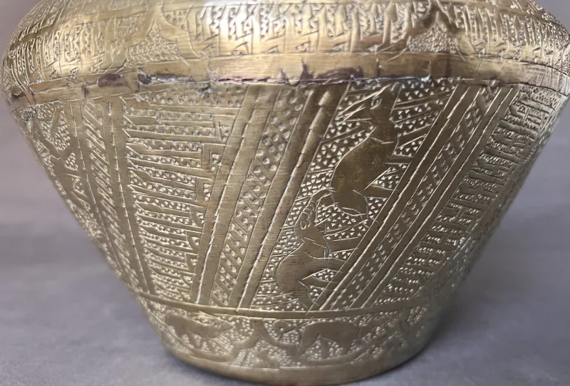 Pamono Antique Brass Planter with Animal Motifs> Planters And Jardiniere