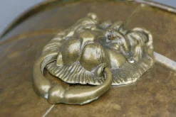 Pamono Antique Brass with Lion Heads Flowerpot><noscript><img width=