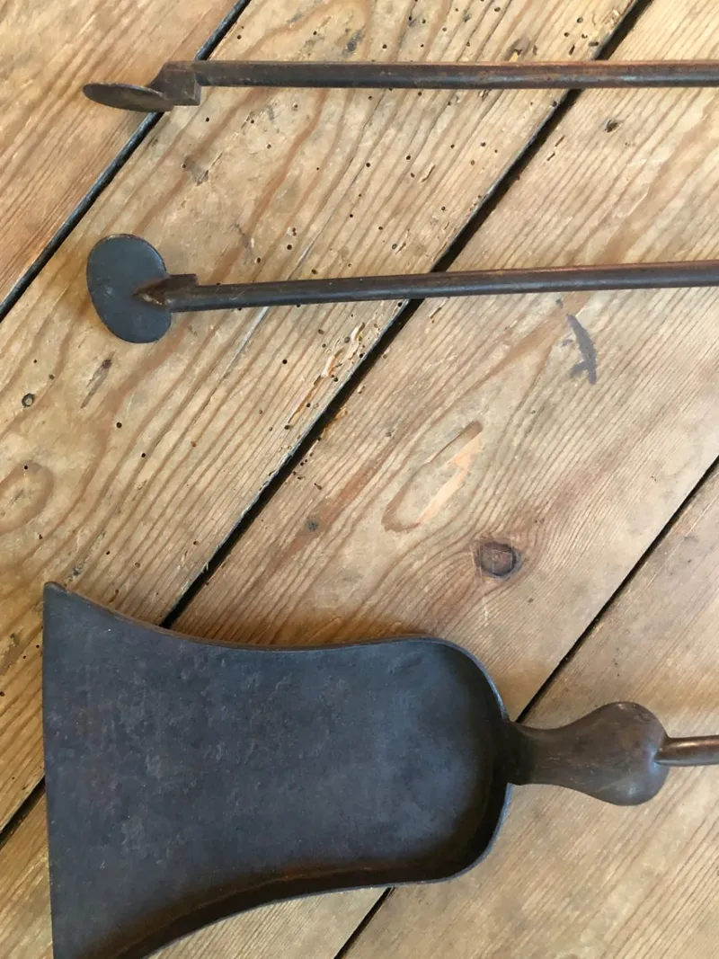Discount Pamono Antique Bronze Fireplace Tongs, Set of 2