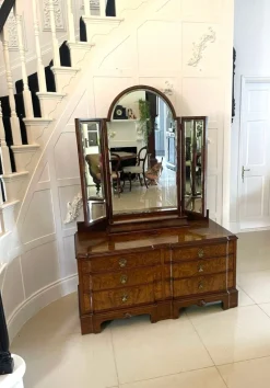 Pamono Antique Burr Walnut Dressing Table, 1920><noscript><img width=