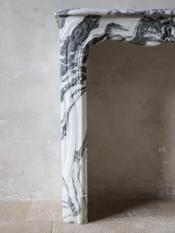 Online Pamono Antique Calacatta Marble Fireplace Mantel