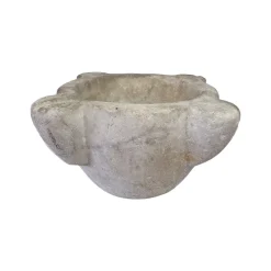Pamono Antique Carrara Marble Mortar, 1700s> Dinnerware Accessories