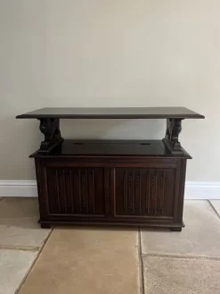 Hot Pamono Antique Carved Oak Monks Bench, 1920s