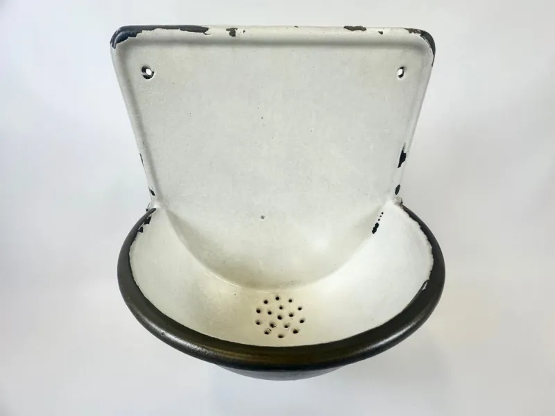 Hot Pamono Antique Cast Iron Garden Wall Sink, 19th Century