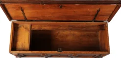 Online Pamono Antique Chest in Fir, 1680