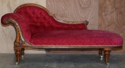Pamono Antique Chesterfield Chaise Lounge from Howard & Sons><noscript><img width=