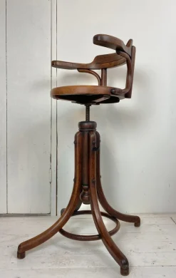 Pamono Antique Childrens Barber Chair><noscript><img width=