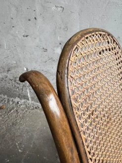 Online Pamono Antique Children's Rocking Chair in Bentwood, 1890s