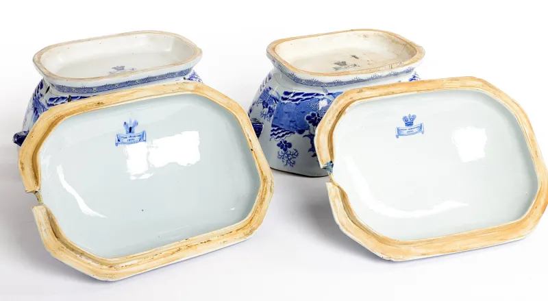 Outlet Pamono Antique Chinese Blue and White Tureens from Patent Ironstone, Set of 2