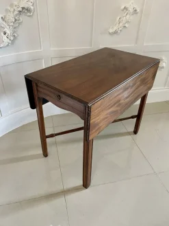 Pamono Antique Chippendale Mahogany Children's Pembroke Table, 1760> Children's Tables