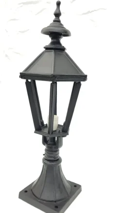 Pamono Antique Classic Victorian Cast Iron Pillar Lamp Lantern on Base Outdoor Lamp><noscript><img width=